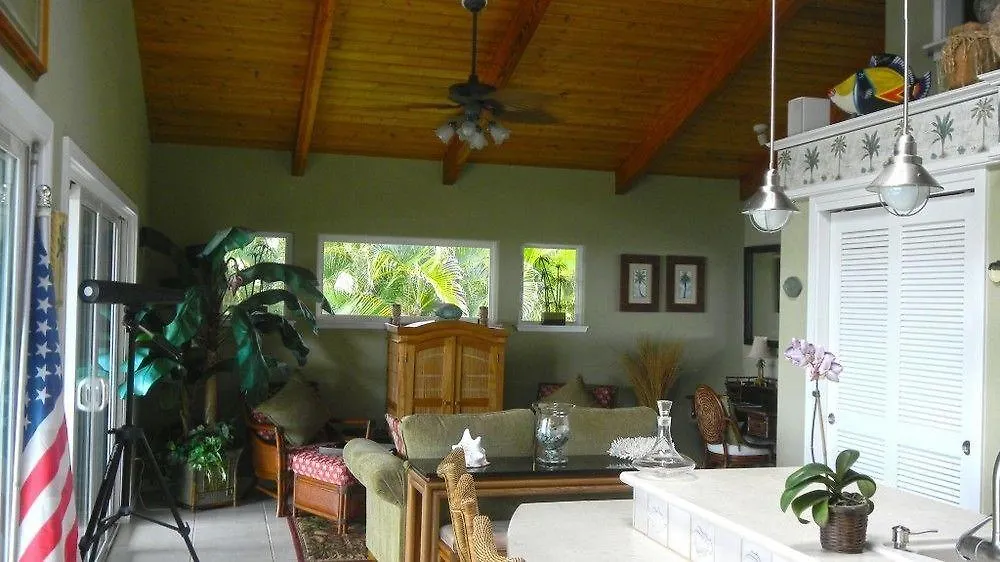 *** Hotel Hana Oceanfront Cottages United States